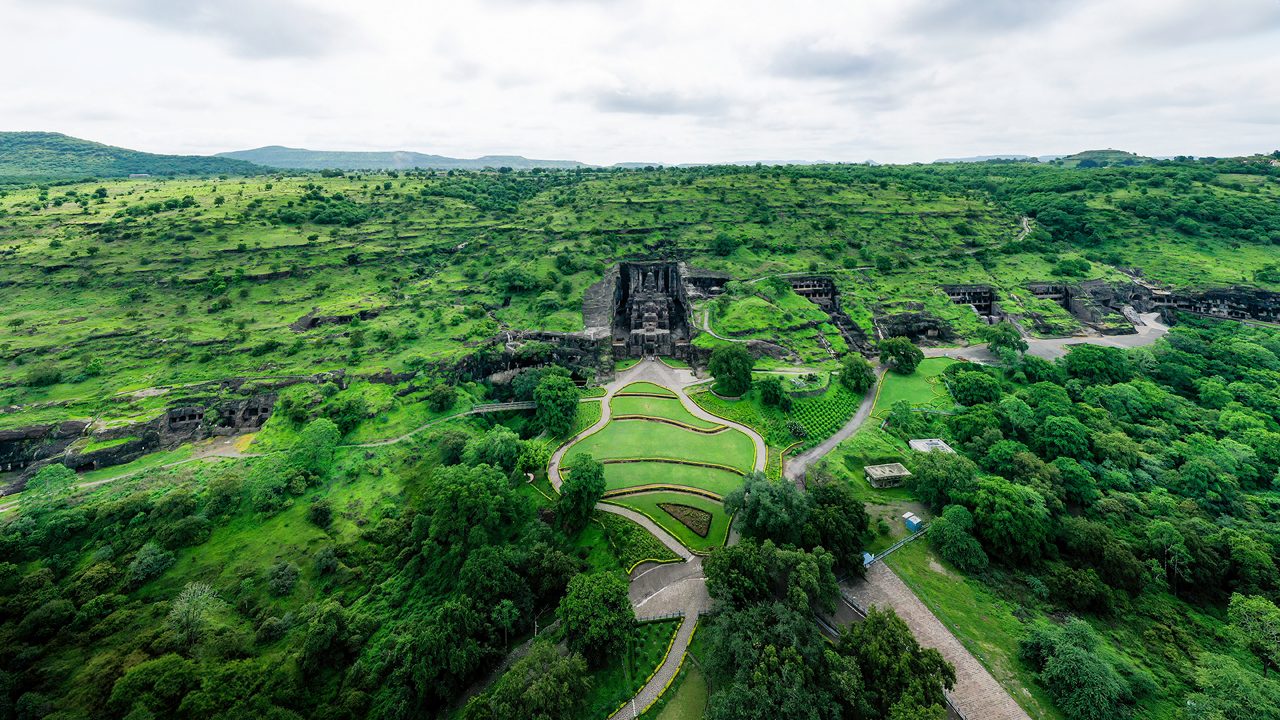 Ellora Caves Car Rental Service Aurangabad